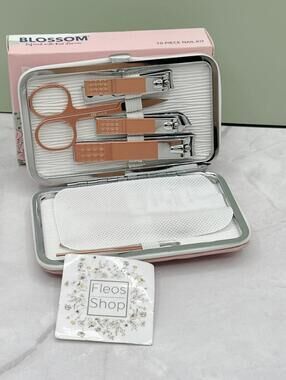 Blossom Beauty  Manicure Kit -  2 PACK
